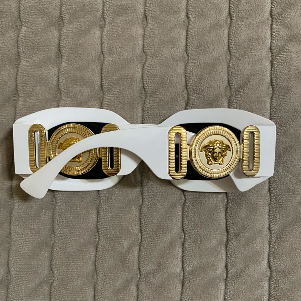 Versace Rectangular Sunglasses - Picture 3 of 7
